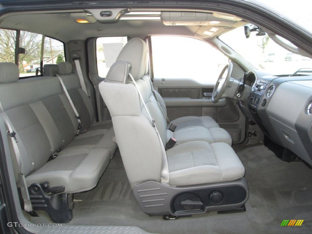 2004 Ford F150 XLT SuperCab 4x4 Front Seat Photo #92554610