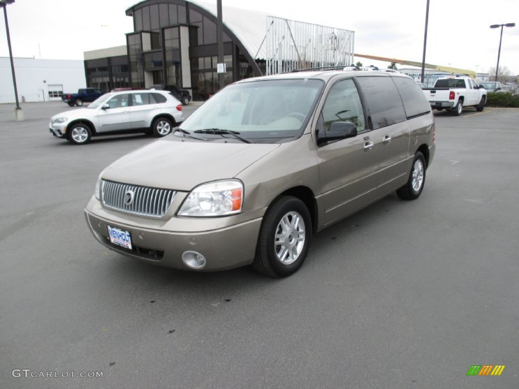 2004 Monterey Luxury - Arizona Beige Metallic / Pebble photo #2