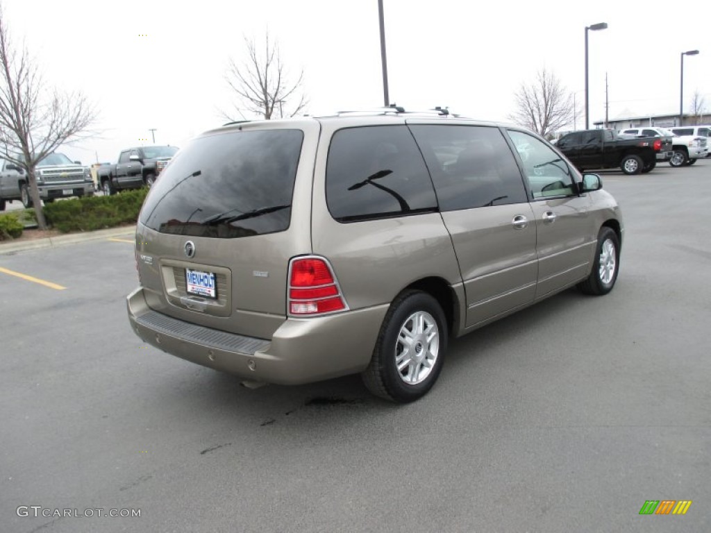 2004 Monterey Luxury - Arizona Beige Metallic / Pebble photo #6