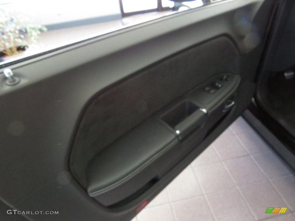 2014 Challenger SRT8 392 - Black / Dark Slate Gray photo #14