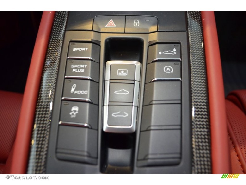2014 Porsche 911 Turbo S Coupe Controls Photo #92563889