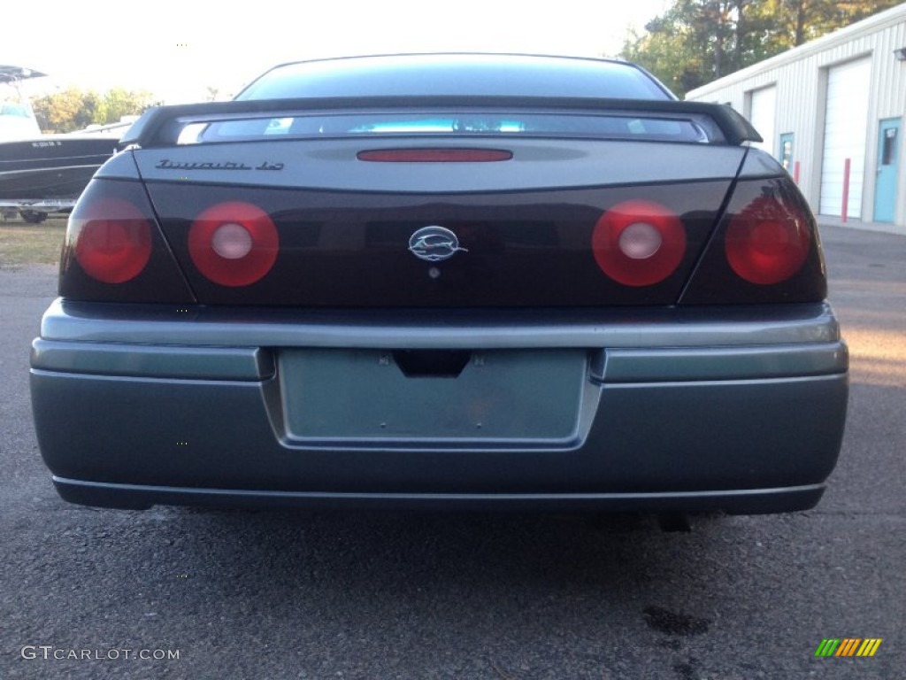 2004 Impala LS - Medium Gray Metallic / Medium Gray photo #12