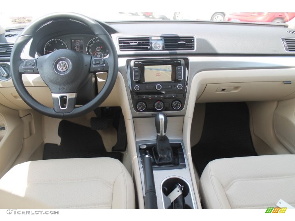 2014 Passat TDI SE - Opera Red Metallic / Cornsilk Beige photo #29