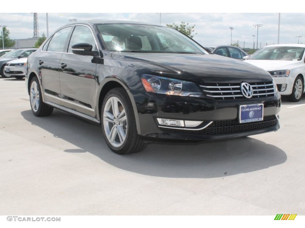 2014 Passat TDI SE - Black / Titan Black photo #1