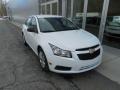 Summit White - Cruze LS Photo No. 9
