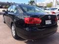Black - Jetta SE Sedan Photo No. 3