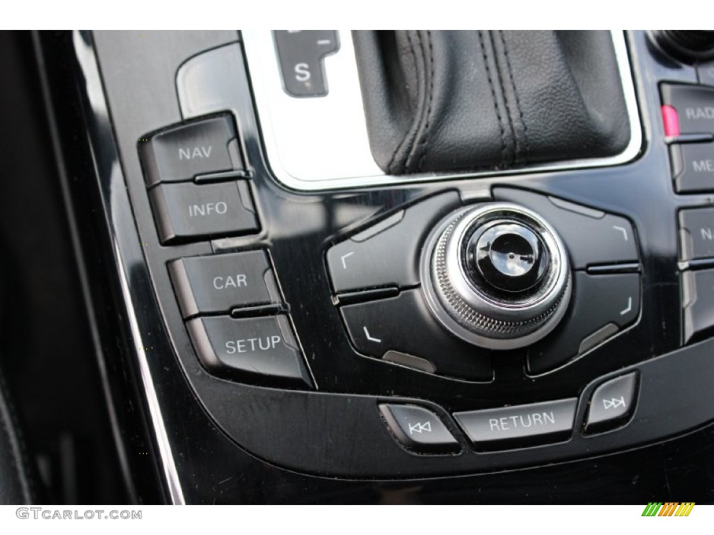 2011 Audi A4 2.0T Sedan Controls Photo #92573684