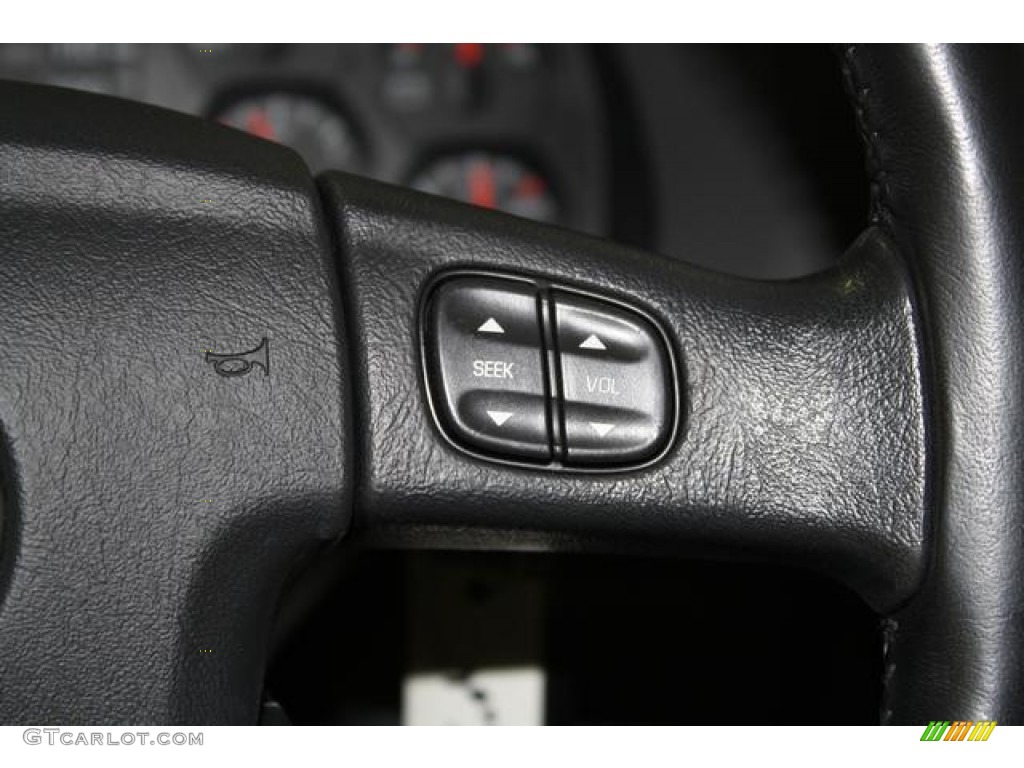 2005 TrailBlazer LS 4x4 - Superior Blue Metallic / Light Gray photo #39