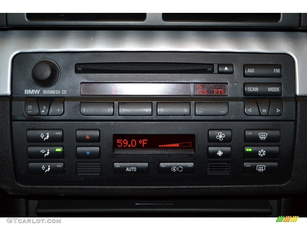 2005 BMW 3 Series 325i Coupe Controls Photo #92580668