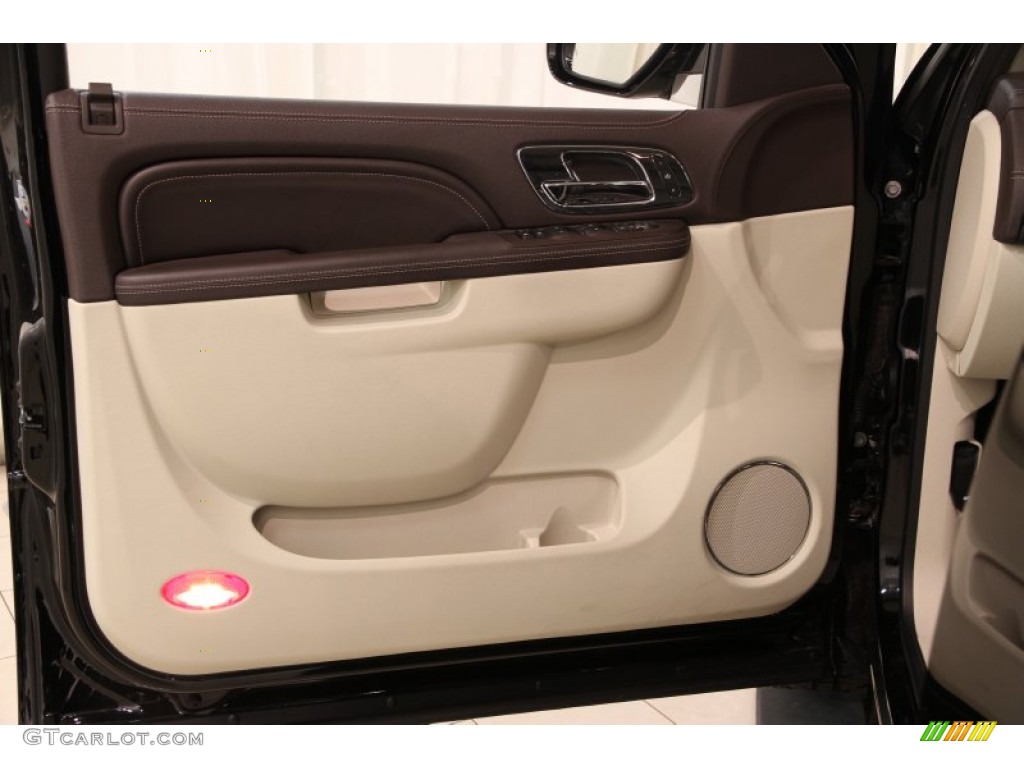 2011 Cadillac Escalade Platinum AWD Door Panel Photos