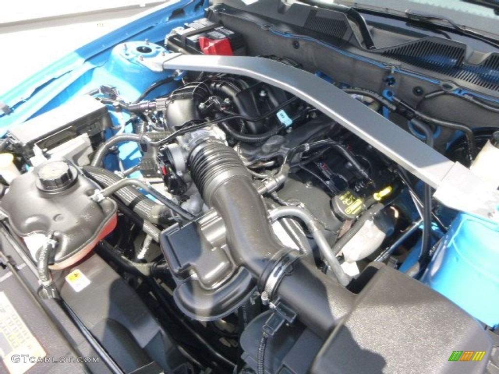 2014 Mustang V6 Premium Convertible - Grabber Blue / Charcoal Black photo #23