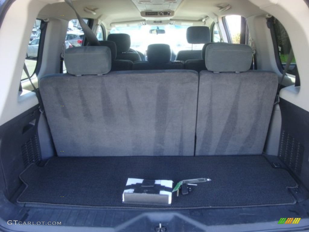 2011 Armada SV 4WD - Smoke Gray / Charcoal photo #15