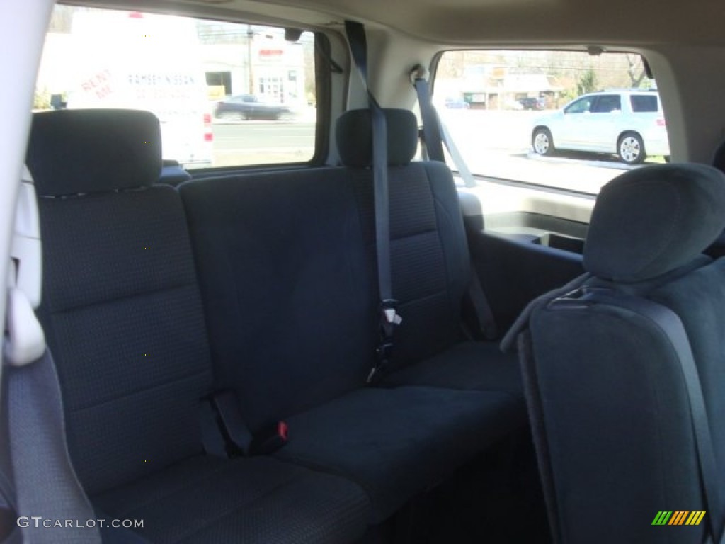 2011 Armada SV 4WD - Smoke Gray / Charcoal photo #16