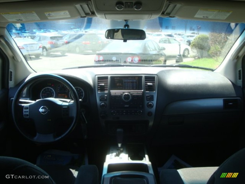 2011 Armada SV 4WD - Smoke Gray / Charcoal photo #20