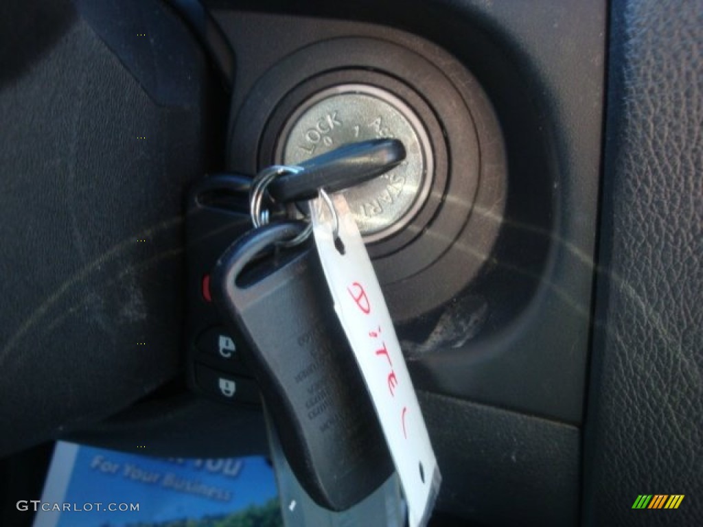 2011 Armada SV 4WD - Smoke Gray / Charcoal photo #25