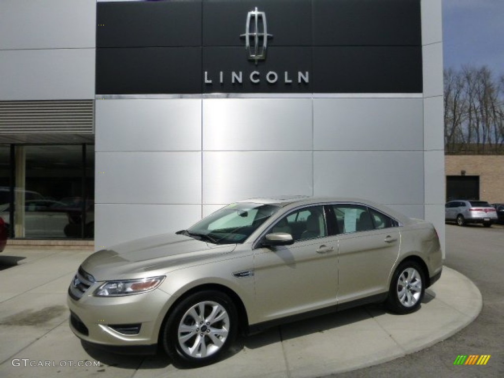 2011 Taurus SEL AWD - Gold Leaf / Light Stone photo #1