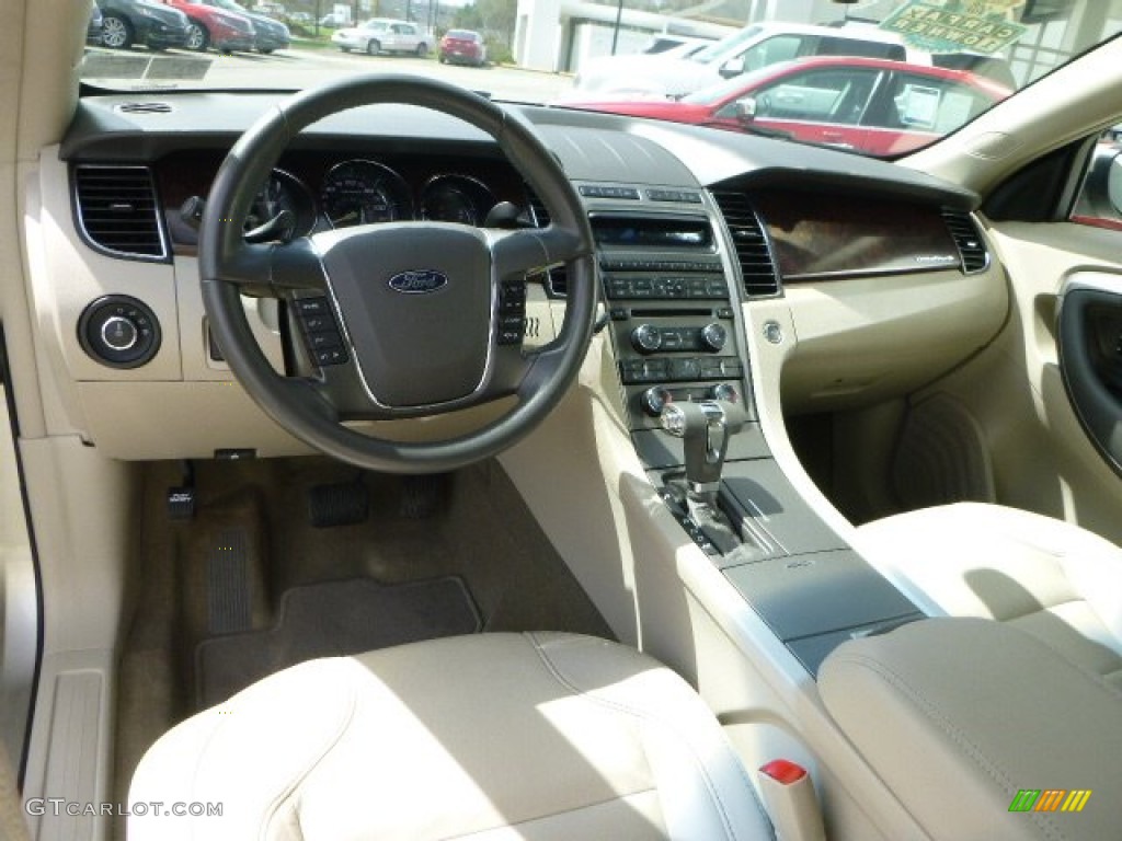 2011 Taurus SEL AWD - Gold Leaf / Light Stone photo #17