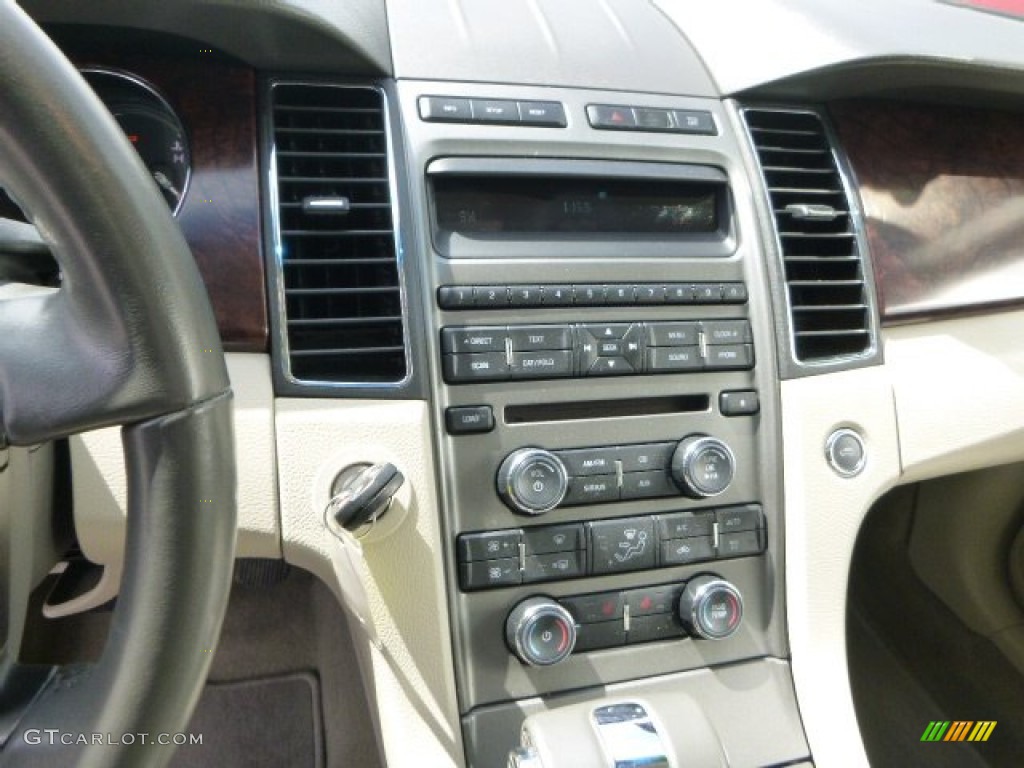 2011 Taurus SEL AWD - Gold Leaf / Light Stone photo #23