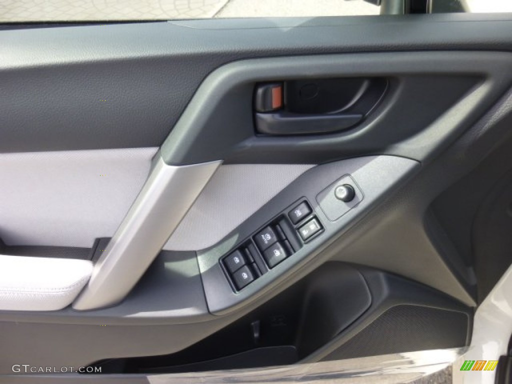 2015 Subaru Forester 2.5i Premium Controls Photo #92585276