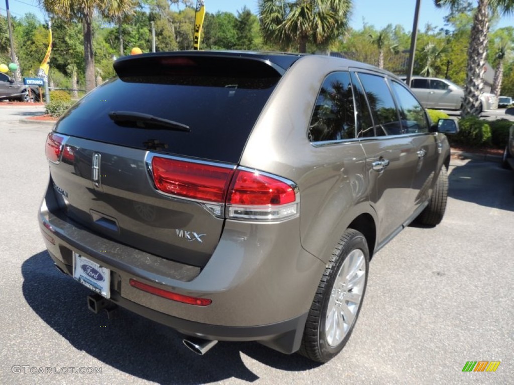 2012 MKX FWD - Mineral Gray Metallic / Medium Light Stone photo #15
