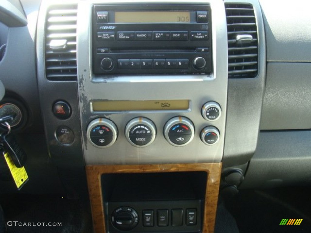 2006 Pathfinder LE 4x4 - Storm Grey Metallic / Graphite photo #10