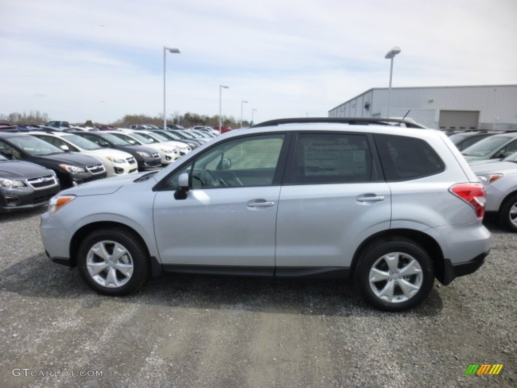 Ice Silver Metallic 2015 Subaru Forester 2.5i Premium Exterior Photo #92586463