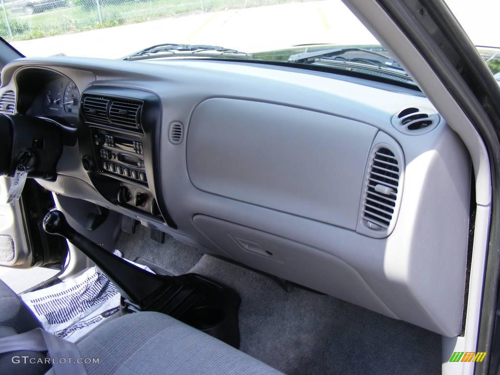 1996 Ranger XLT SuperCab - Black / Gray photo #26