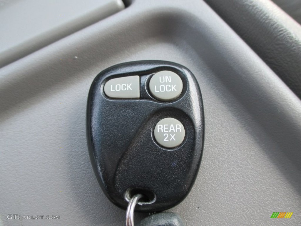 1999 Tahoe LT 4x4 - Light Pewter Metallic / Gray photo #11