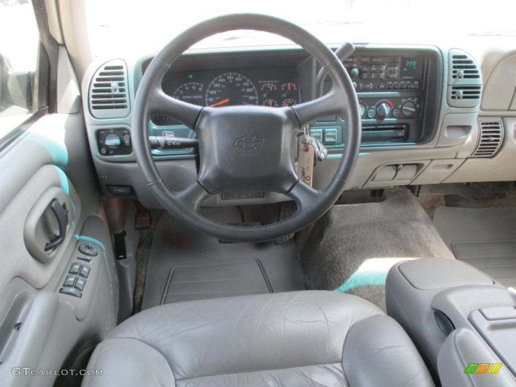 1999 Tahoe LT 4x4 - Light Pewter Metallic / Gray photo #17