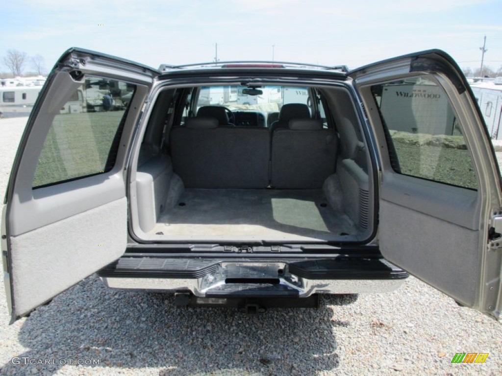 1999 Tahoe LT 4x4 - Light Pewter Metallic / Gray photo #23