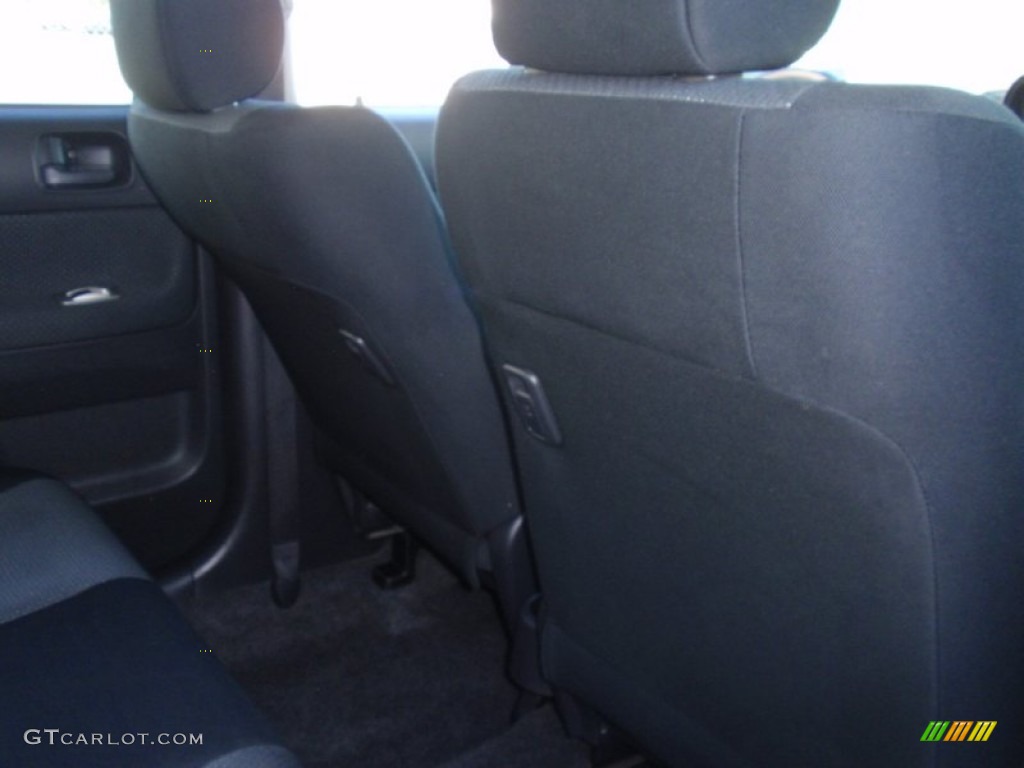 2006 xB  - Polar White / Dark Charcoal photo #29