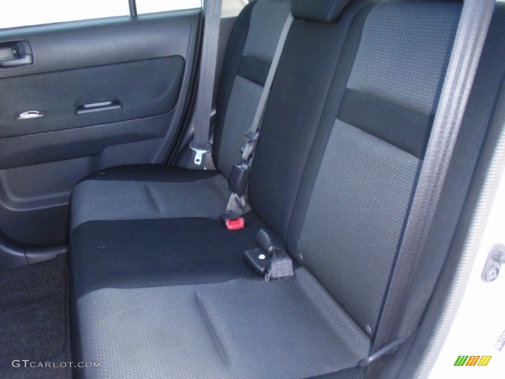 2006 xB  - Polar White / Dark Charcoal photo #34