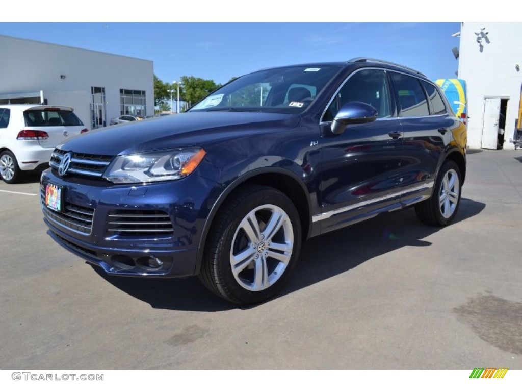 Night Blue Metallic 2014 Volkswagen Touareg V6 R-Line 4Motion Exterior Photo #92591249