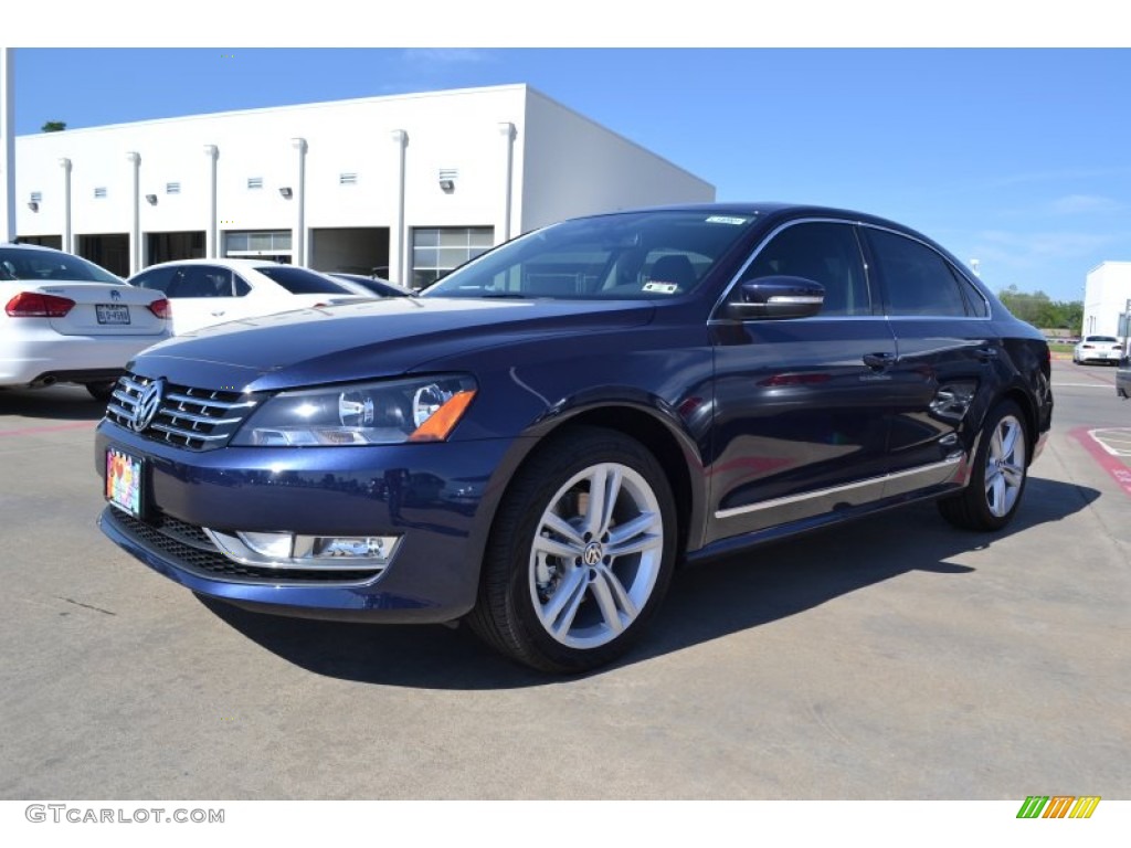 2014 Passat TDI SE - Night Blue Metallic / Titan Black photo #1