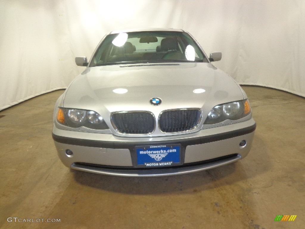 2002 3 Series 325i Sedan - Titanium Silver Metallic / Black photo #2