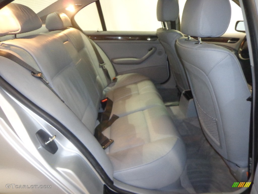 2002 3 Series 325i Sedan - Titanium Silver Metallic / Black photo #35