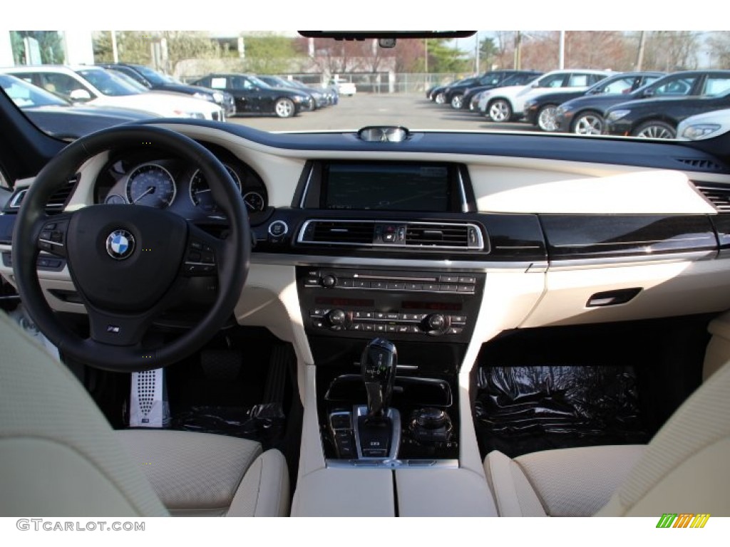 2013 BMW 7 Series 750Li xDrive Sedan Individual Platinum/Black Dashboard Photo #92600208