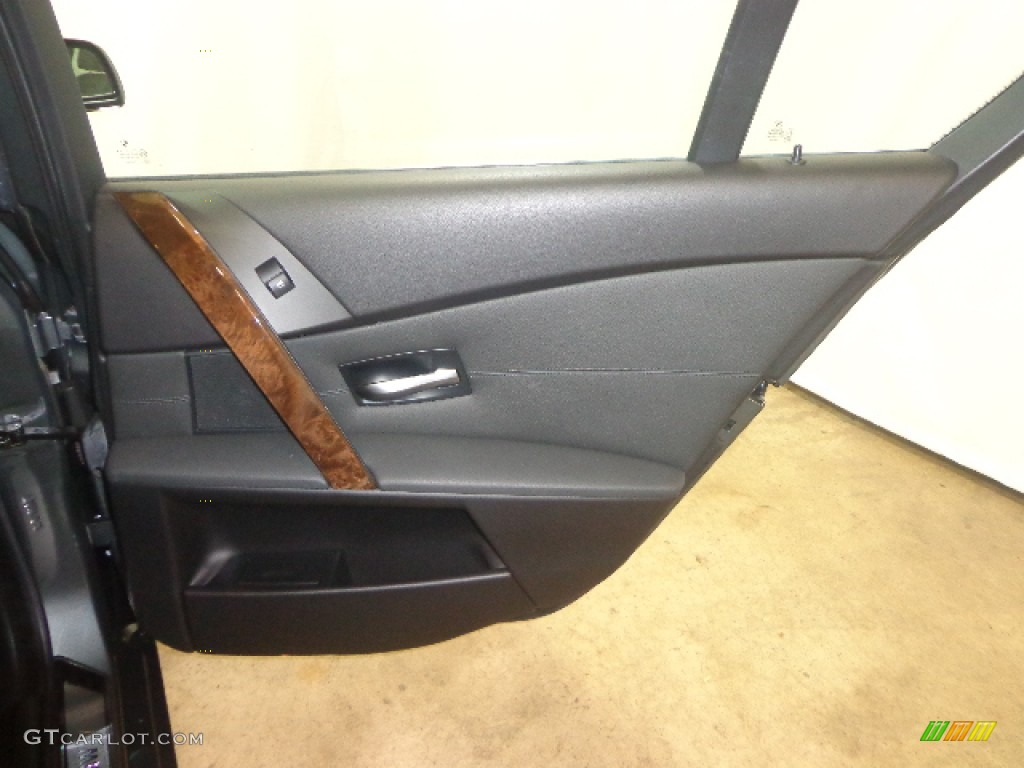 2005 5 Series 530i Sedan - Titanium Grey Metallic / Black photo #33