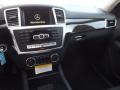 Black - ML 350 4Matic Photo No. 13