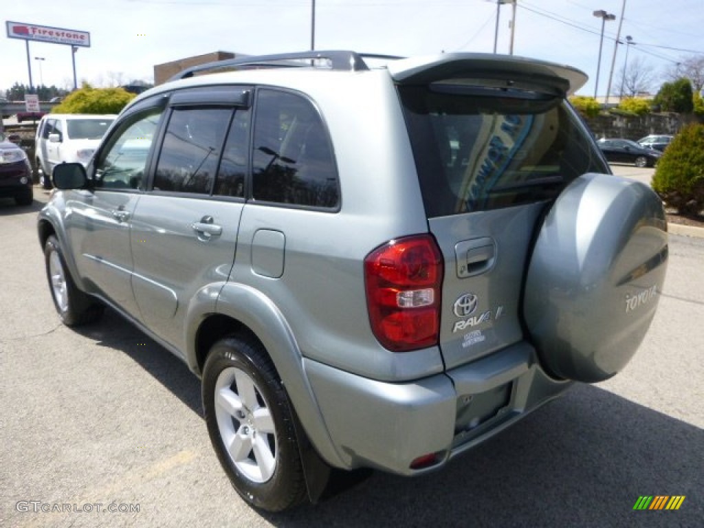 2004 RAV4 4WD - Everglade Green Metallic / Dark Charcoal photo #3