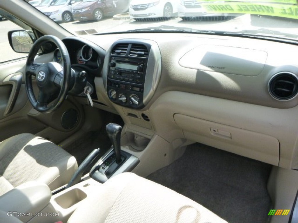 2004 RAV4 4WD - Everglade Green Metallic / Dark Charcoal photo #11