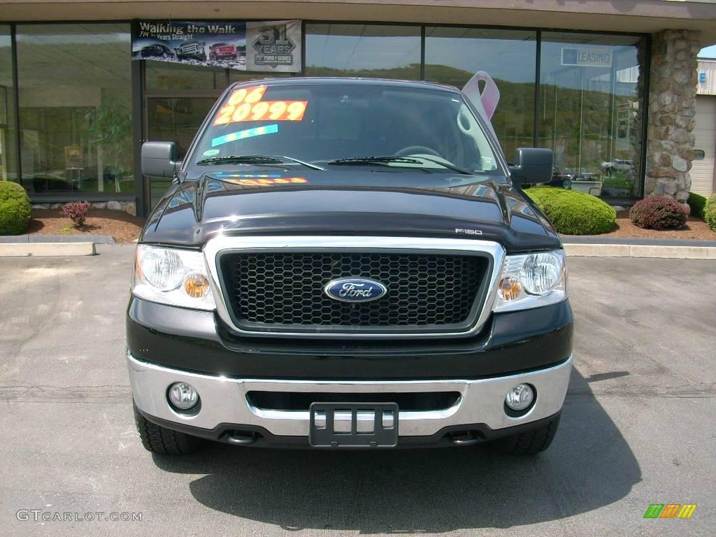2006 F150 XLT SuperCrew 4x4 - Black / Medium/Dark Flint photo #2