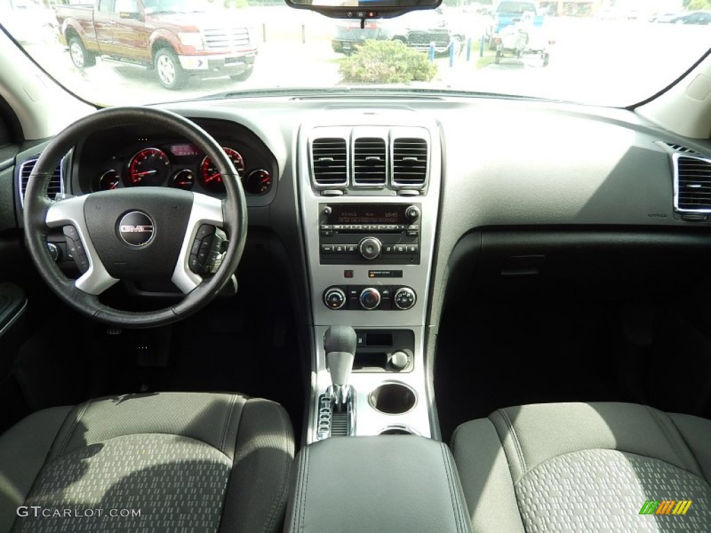 2012 GMC Acadia SL Dashboard Photos