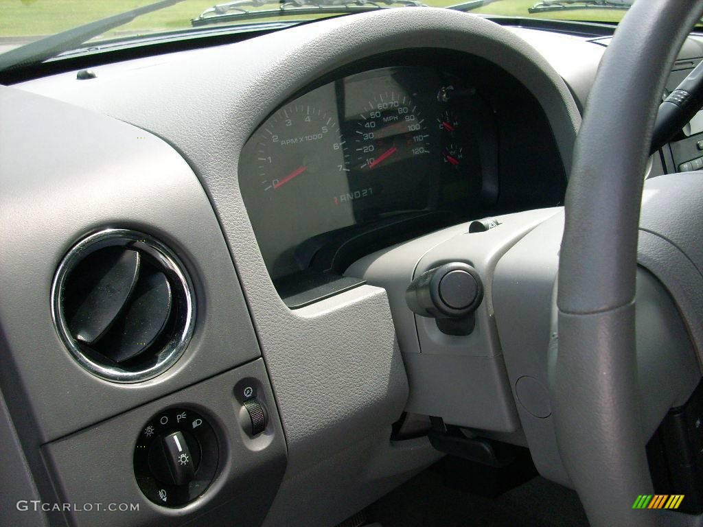 2006 F150 XLT SuperCrew 4x4 - Black / Medium/Dark Flint photo #22
