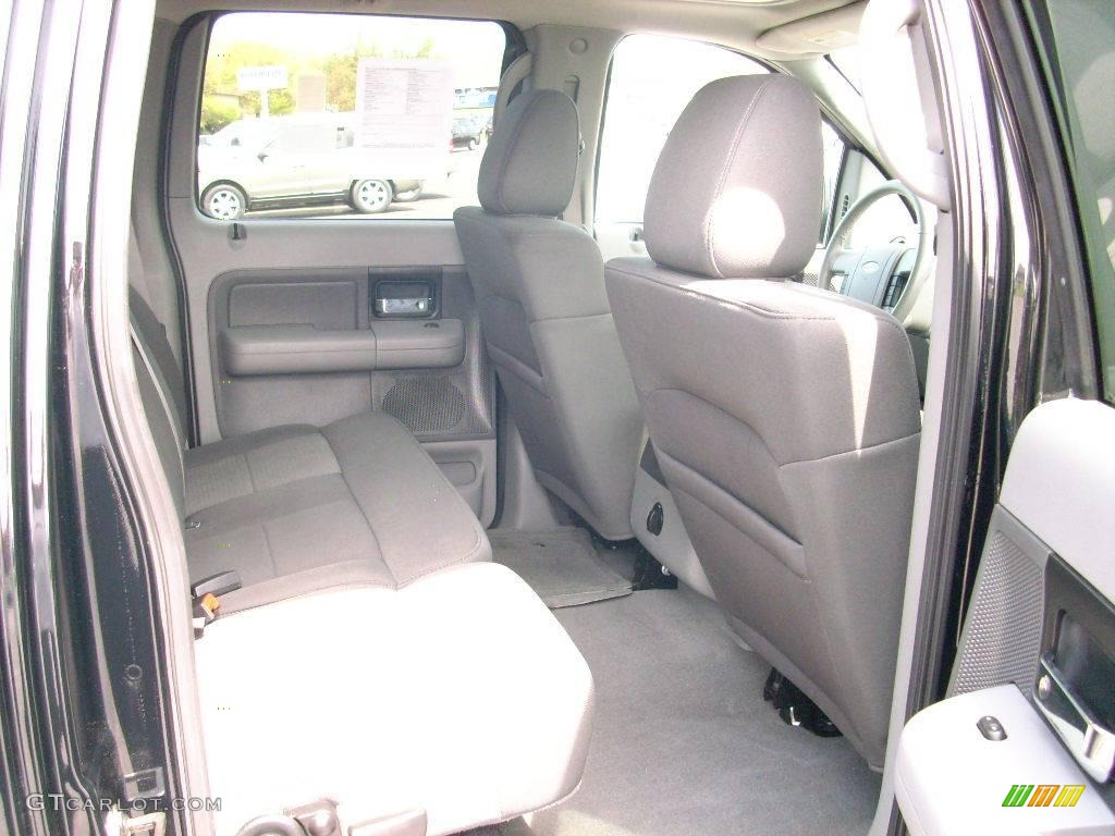 2006 F150 XLT SuperCrew 4x4 - Black / Medium/Dark Flint photo #30