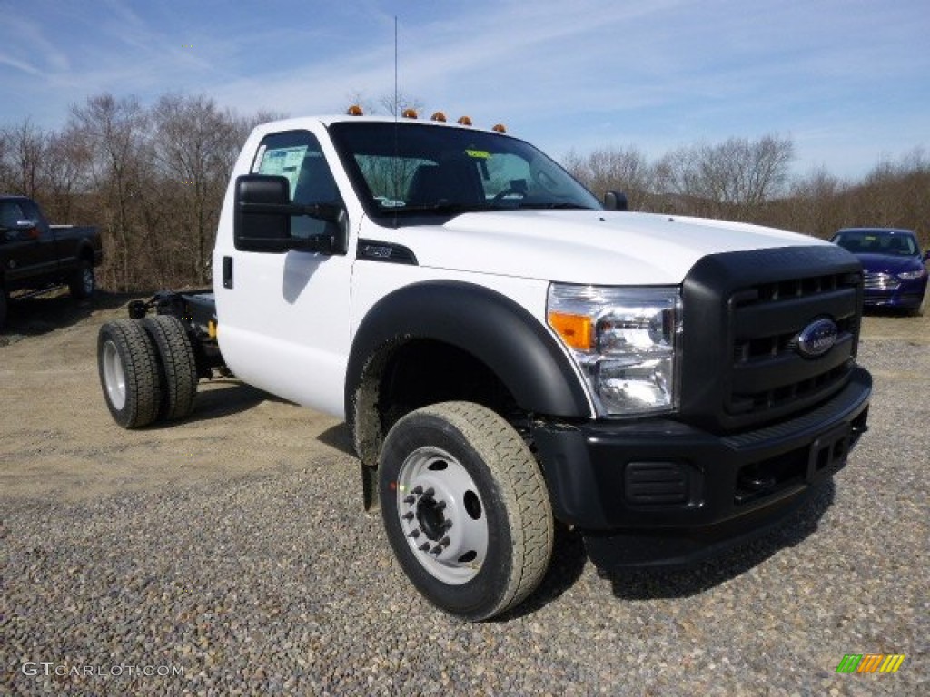 Oxford White 2015 Ford F450 Super Duty XL Regular Cab Chassis Exterior Photo #92608748