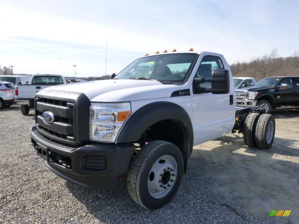Oxford White 2015 Ford F450 Super Duty XL Regular Cab Chassis Exterior Photo #92608805