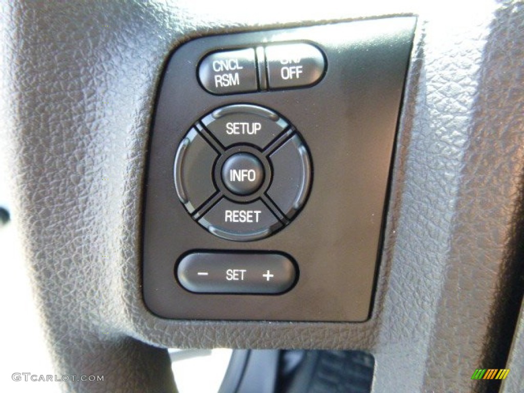 2015 Ford F250 Super Duty XL Regular Cab 4x4 Controls Photo #92609552
