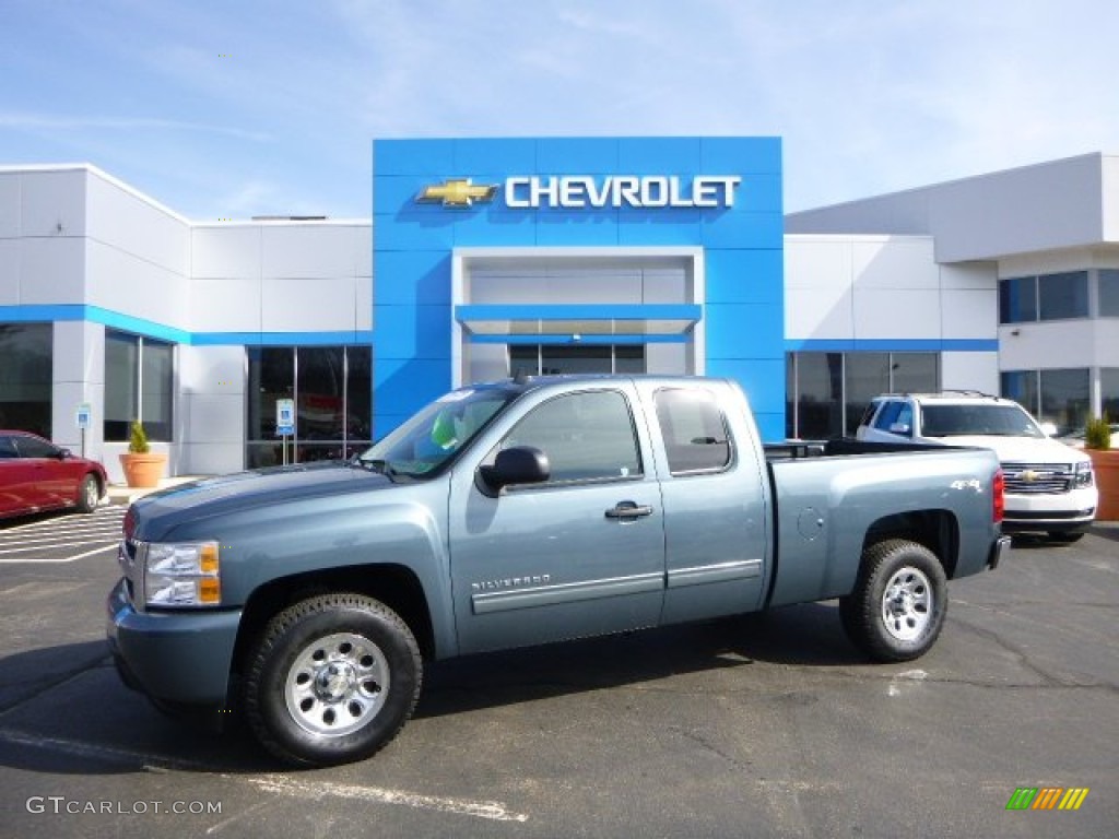 2011 Silverado 1500 LS Extended Cab 4x4 - Blue Granite Metallic / Dark Titanium photo #1