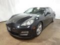 Black - Panamera V6 Photo No. 3